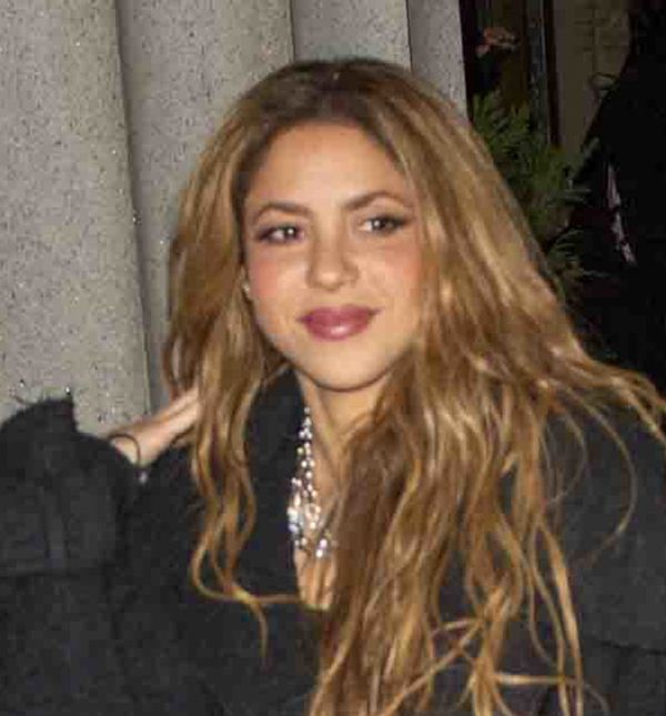 Shakira je pokazala još jednu efektnu modnu kombinaciju