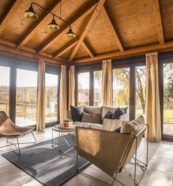 Drvena kuća Babylonica blizu Petrinje