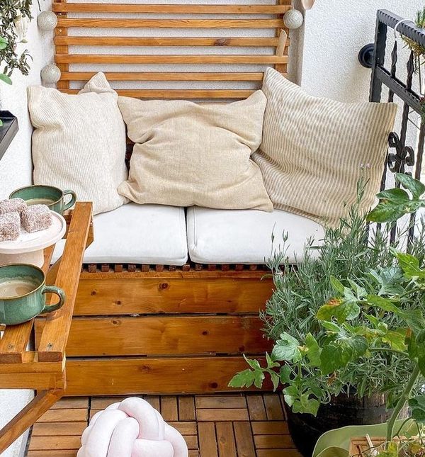 Tanjin balkon je dokaz da u dva kvadrata stane prava oaza