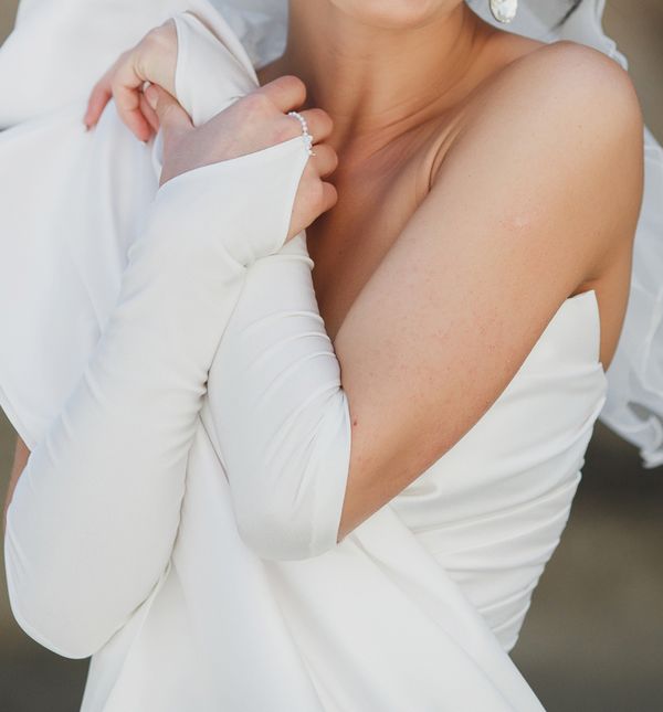 Mladenke pri odabiru vjenčanice pažnju posvećuju i detaljima na haljini