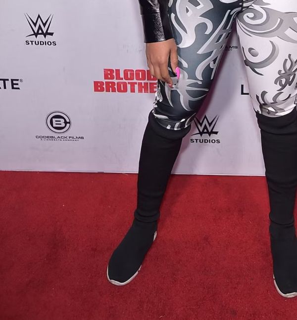 Je li tajicama mjesto na crvenom tepihu?