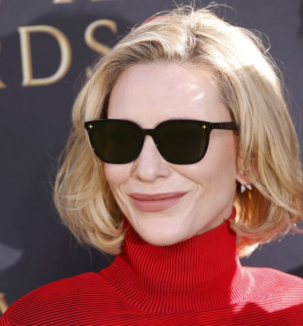 Cate Blanchett na crvenom tepihu je pozirala sa sunčanim naočalama