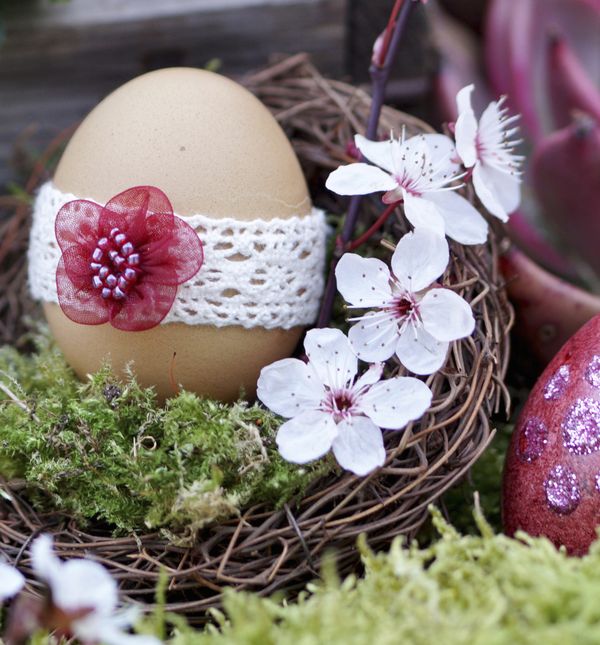 Pisanice ukrašene čipkom