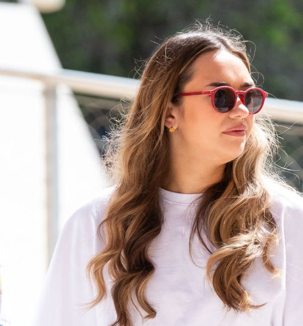 Šibenska street stylerica pokazala je izdanje u midi traper suknji