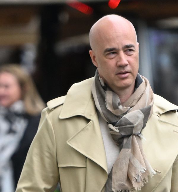 Muško street style izdanje iz Zagreba u bež baloneru