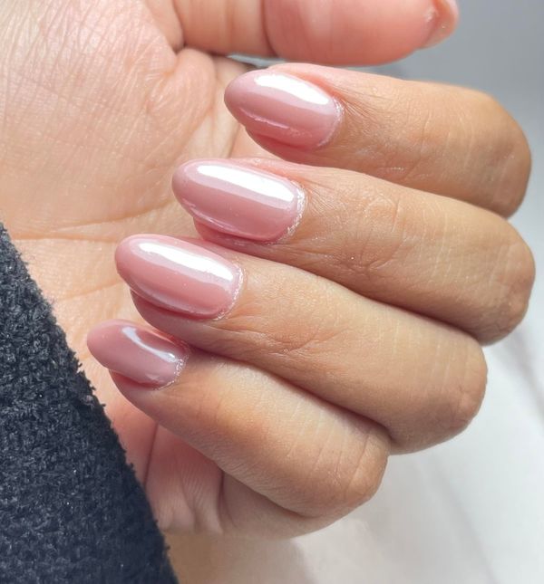 Metalik rosewater nokti