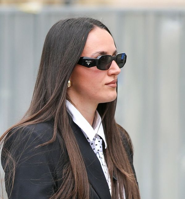 Šetnja Zagrebom u hlačama koje sve više žena obožava, ova dama ih je sjajno iskombinirala Šetnja Zagrebom u hlačama koje sve više žena obožava, ova dama ih je sjajno iskombinirala