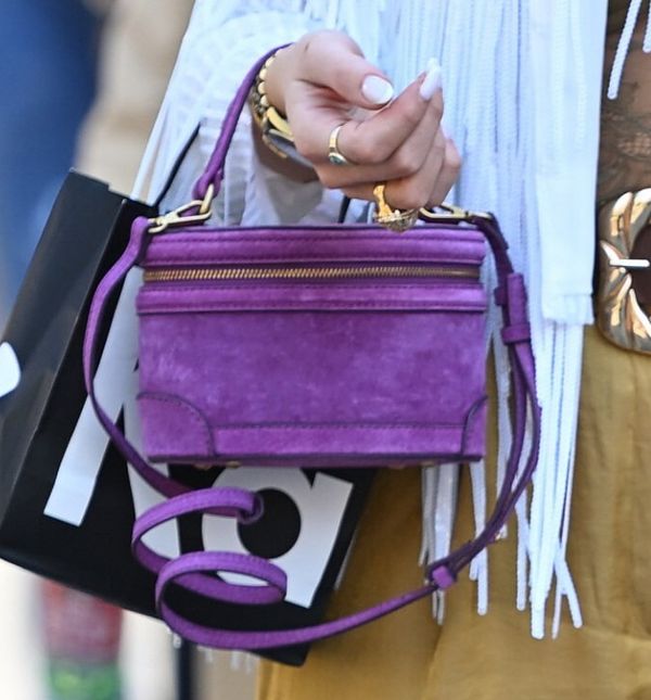 Torba u proljetnom street style izdanju sa zagrebačke špice