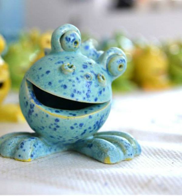 Vesele žabice zaštitni su znak ateljea Valkaj