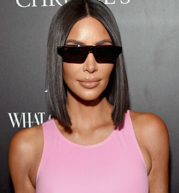 Kim Kardashian pojavila se na crvenom tepihu u ružičastoj mini haljini