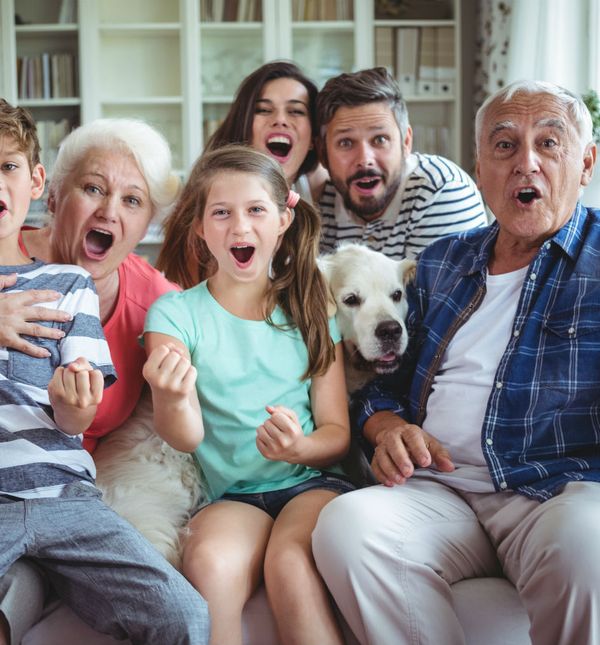 Jedna od aktivnosti kojoj se često posvećuje slobodno vrijeme jest druženje s obitelji i rodbinom