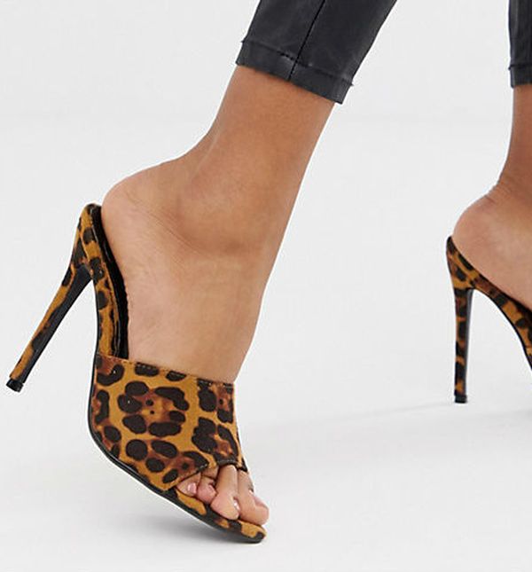 Natikače s visokom potpeticom ponovo se vraćaju u modu