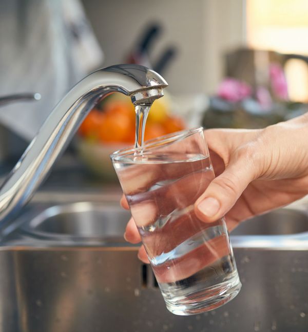 Pijenje dovoljnih količina vode bitno je za zdravlje