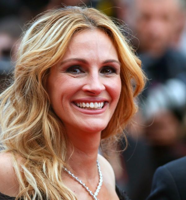 Julia Roberts u crnom od glave do pete - 12
