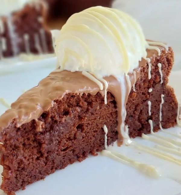 Torta od čokolade i badema prava je fantazija