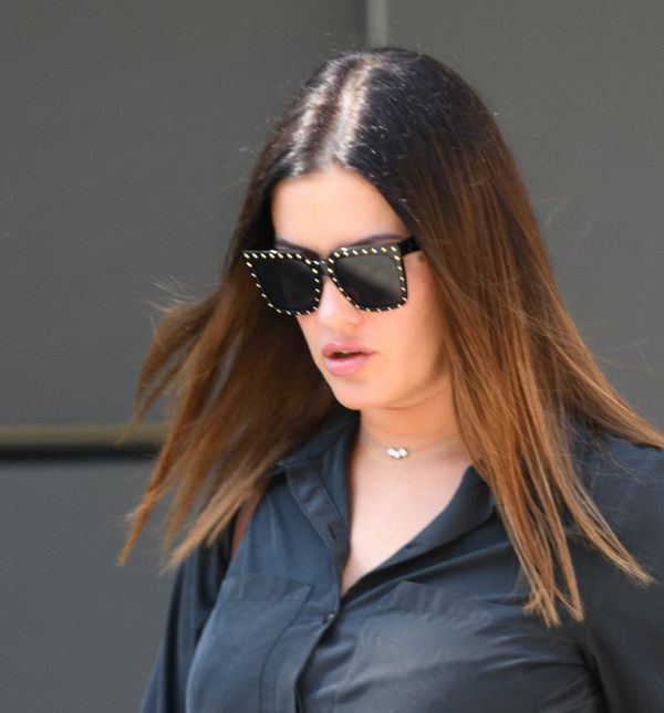 Ulična moda iz centra Zagreba u košulji haljini