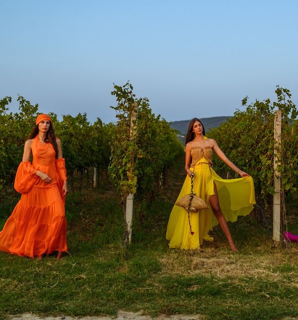 Upečatljive haljine Matije Vuice iz nove kampanje Vinogradi djetinjstva