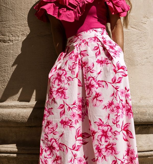 Midi suknja A-kroja nikad ne izlaze iz mode