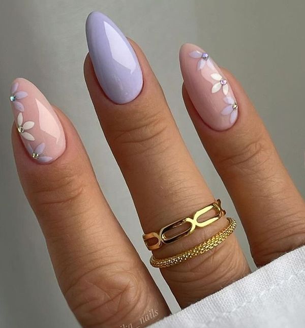 Nokti u boji lavande