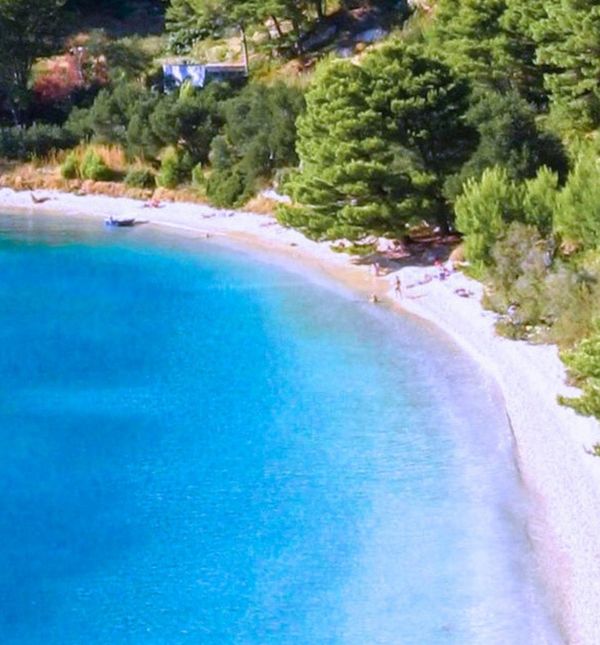 Velika Duba u Živogošću nosi nadimak Dubai