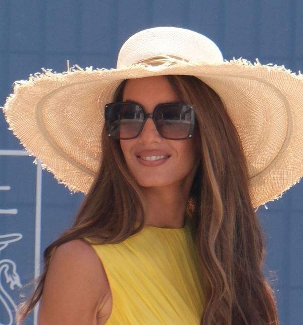 Amal Clooney u žutoj haljini u Veneciji