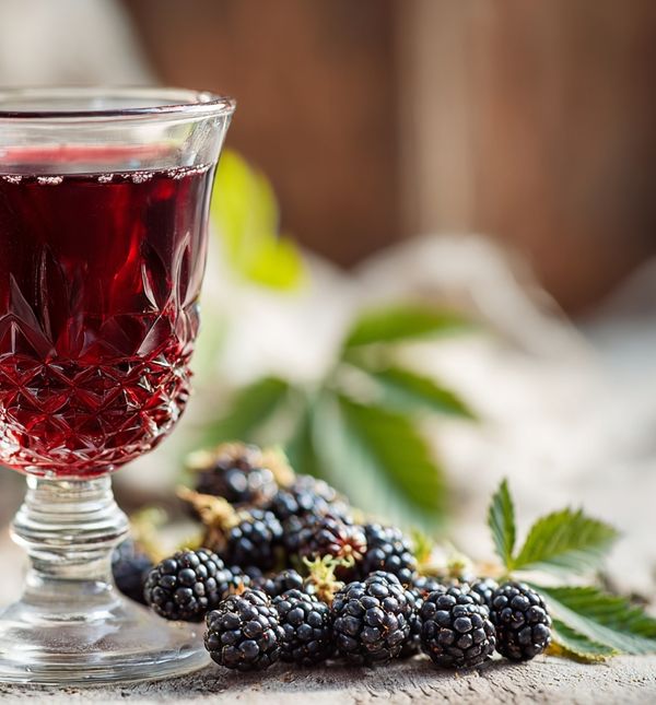 Domaći liker od kupina