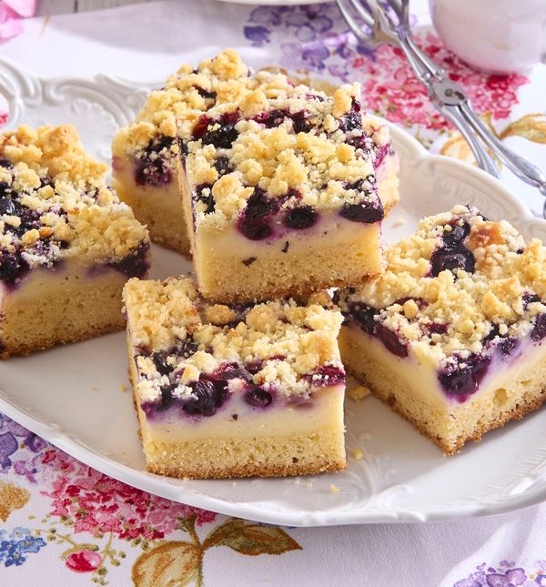 Mrvičasti kolač s borovnicama