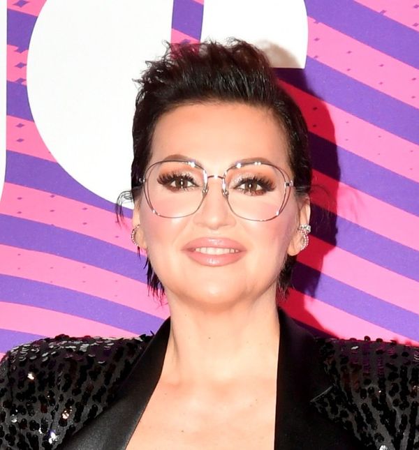 Nina Badrić uvijek plijeni pozornost svojim scenskim kombinacijama