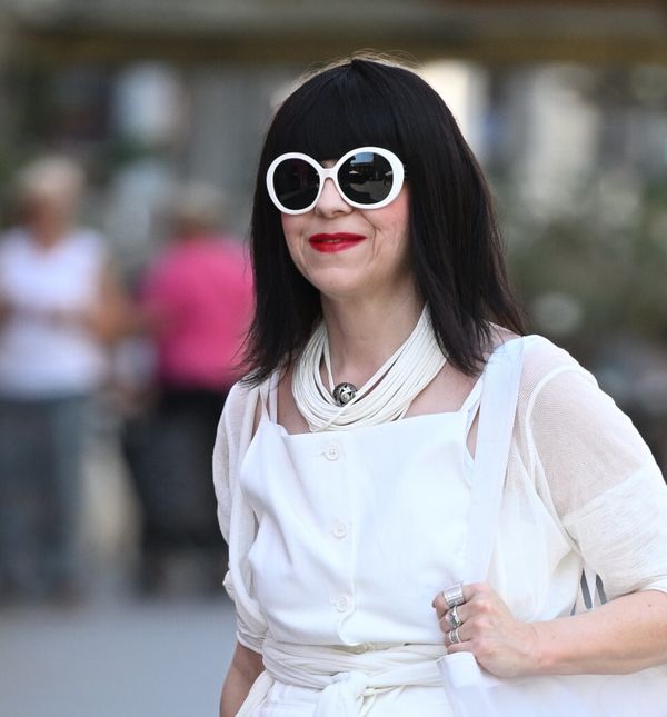 Mirela Holy u bijelom izdanju na zagrebačkoj špici