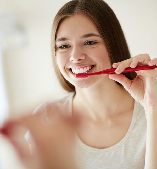 Četkica za zube (Ilustracija: Thinkstock)