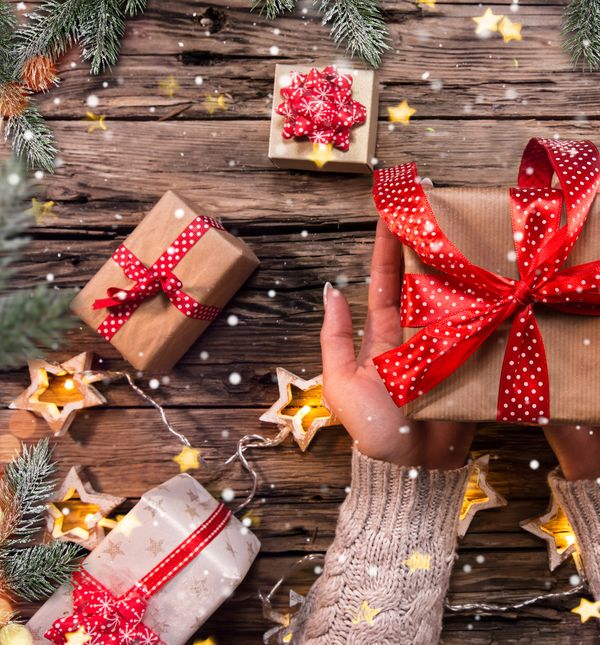 Idealni pokloni za one kojima ne znamo što darovati