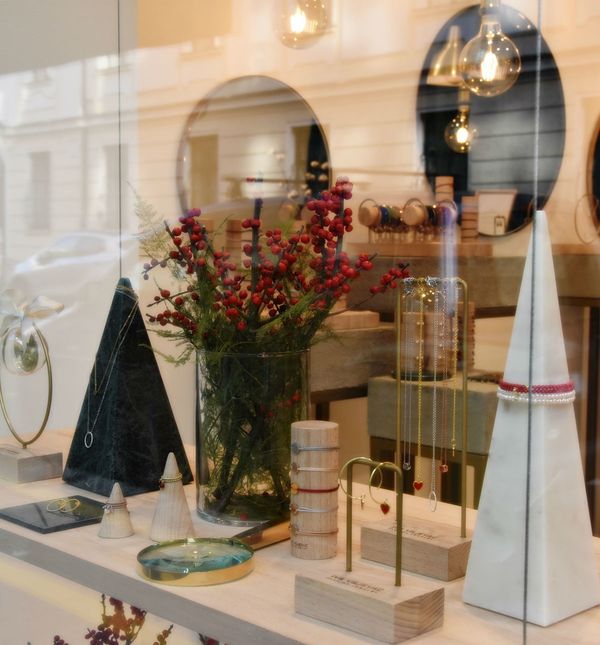 Novouređena prodavaonica nakita mlade dizajnerice Ive Viljevac u centru Zagreb