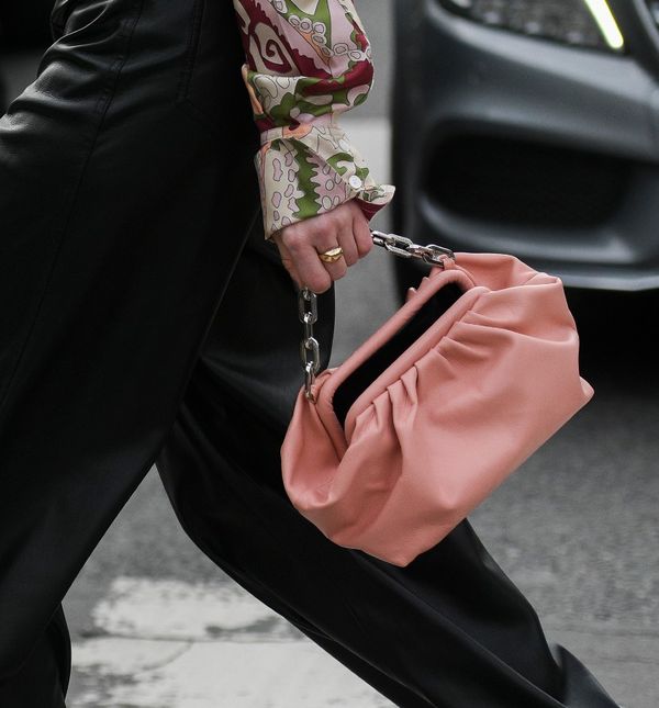 I hlače mogu biti osnova dobrog blagdanskog izdanja