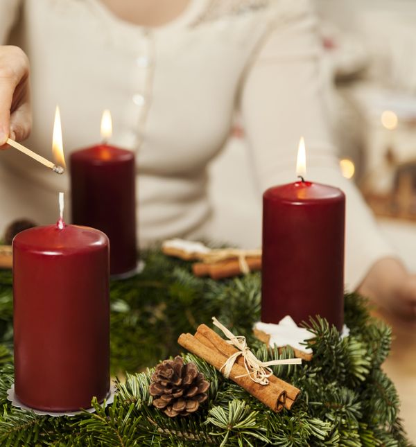 Treća adventska svijeća