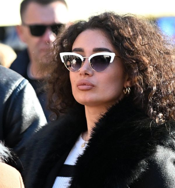 Street style izdanje ljepotice iz Zagreba s pletenom haljinom