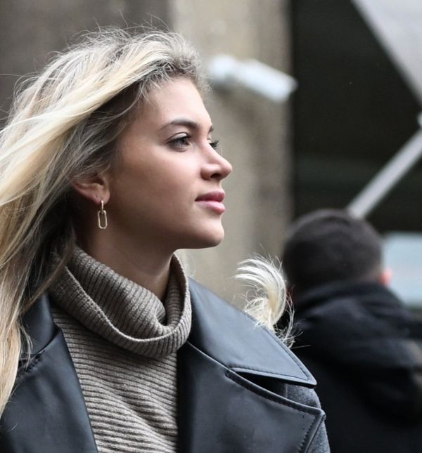 Odličan kaput u street style izdanju plavokose ljepotice sa zagrebačke špice