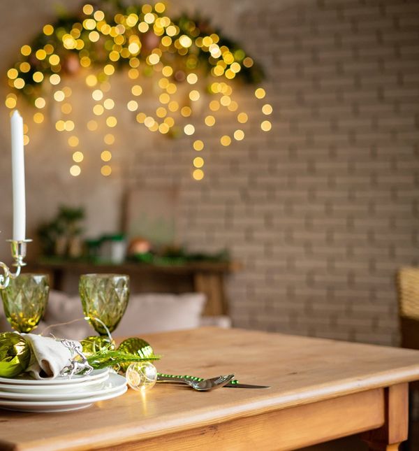 Svijećnjaci kao dio blagdanske dekoracije