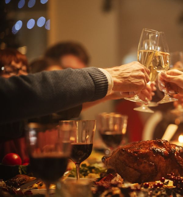 Spoj hrane, zabave i finih pića