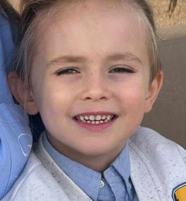 Nova kombinacija dokazuje da Bloom izrasta u pravog malog gospodina