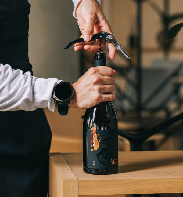 Za svakodnevni užitak i posebne prilike: Čaša slavonskog vina koju ćete poželjeti ponovno natočiti