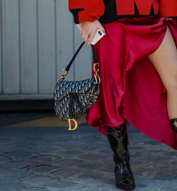 Crvene haljine mogu se nositi u raznim prigodama