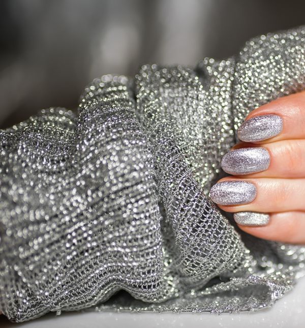 Srebrne manikure pun su pogodak