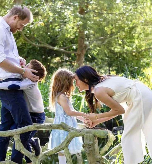 Blagdanska fotografija Meghan Markle i njezine obitelji