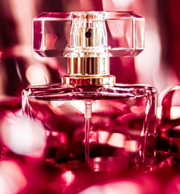 Za doček se počastite s nekoliko špriceva omiljenog parfema