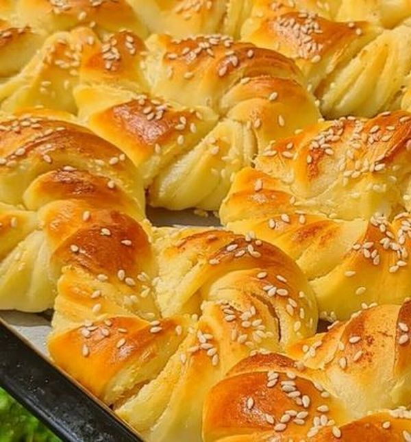 Peciva punjena sirom