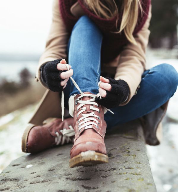 Ocat i voda mogu ukloniti mrlje od soli s obuće