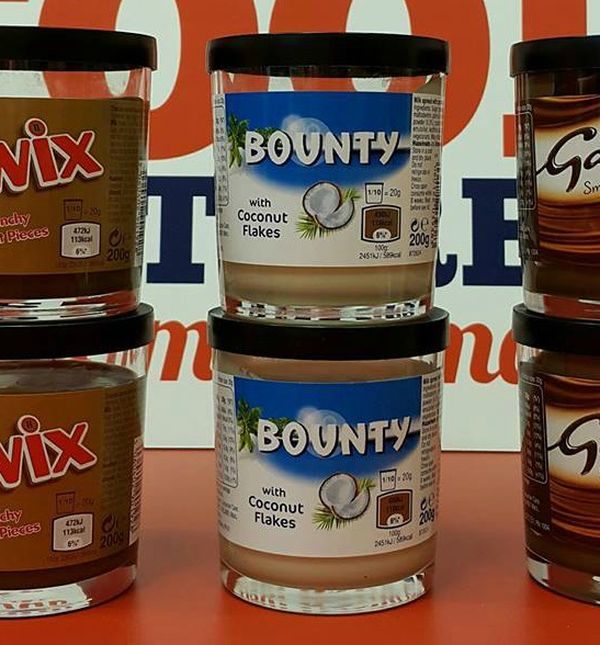 Twix namaz s komadićima keksa, Bounty namaz sa sitnim čipsom od kokosa ili Galaxy namaz od mliječne čokolade izbor je na vama