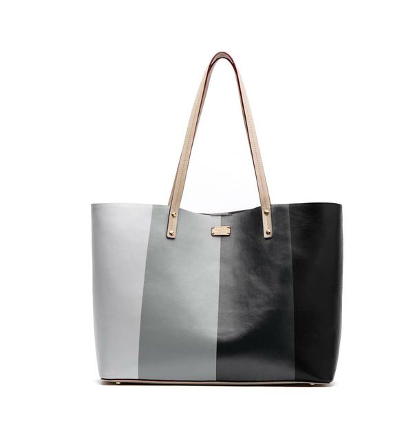 Frances Valentine, 2056 kuna