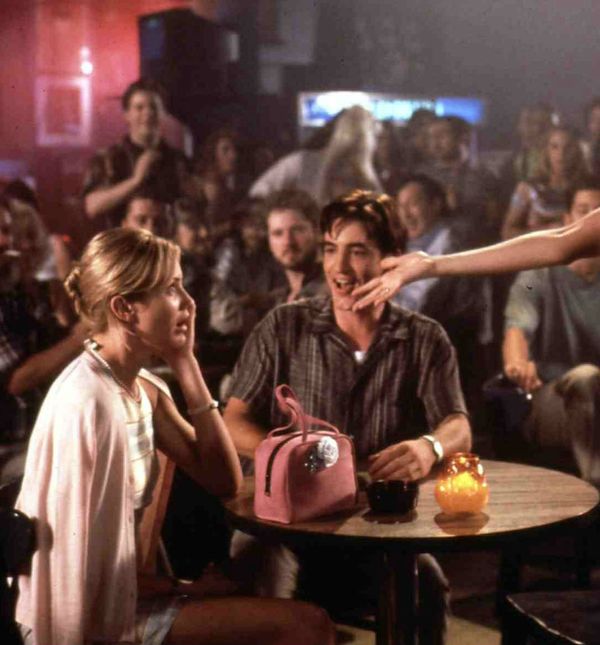 Legendarna scena karaoka iz filma 'Moj dečko se ženi'