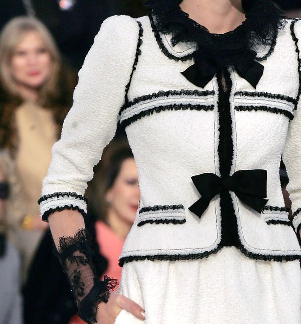 Kostim Karla Lagerfelda za Chanel, proljeće/ljeto 2006.